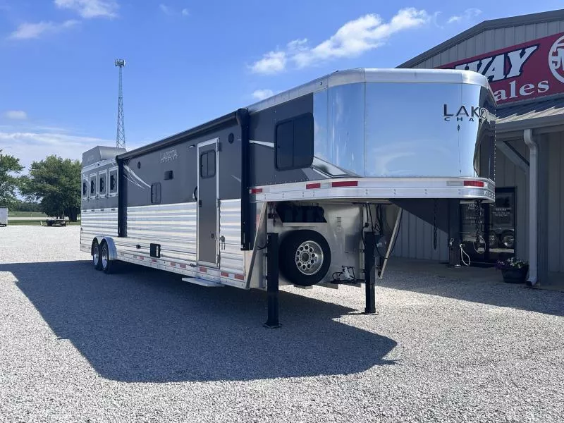 new Horse Trailers Lakota  for sale, in Litchfield, IL Thumbnail 3