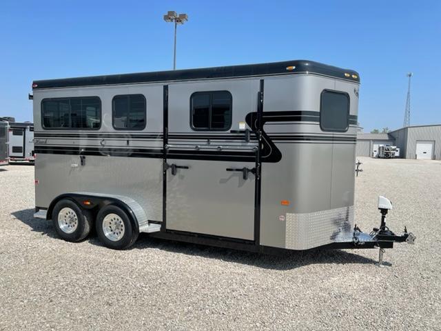 2023 Hawk Trailers Classic Elite 2H Walk Thru/Side Ramp w/Dress TA B Horse Trailer 2023 Hawk Trailers Classic Elite 2H Walk Thru/Side Ramp w/Dress TA B Horse Trailer