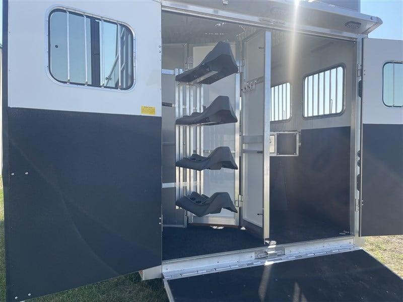 new Horse Trailers Sundowner Trailers  for sale, in Ottawa, IL Thumbnail 10