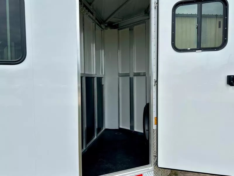 new Stock / Stock Combo Trailers Merhow Trailers  for sale, in Ottawa, IL Thumbnail 3