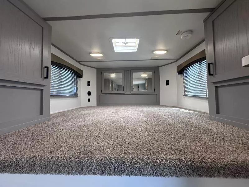 used Horse Trailers Bison Trailers  for sale, in Litchfield, IL Thumbnail 7