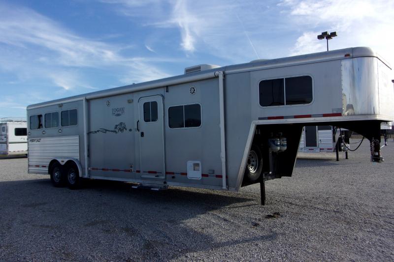 Logan Razor Trailer 2012 Logan Coach 8311 Razor XLT 3H w/ 11' SW LQ TA GN Horse Trailer in ...