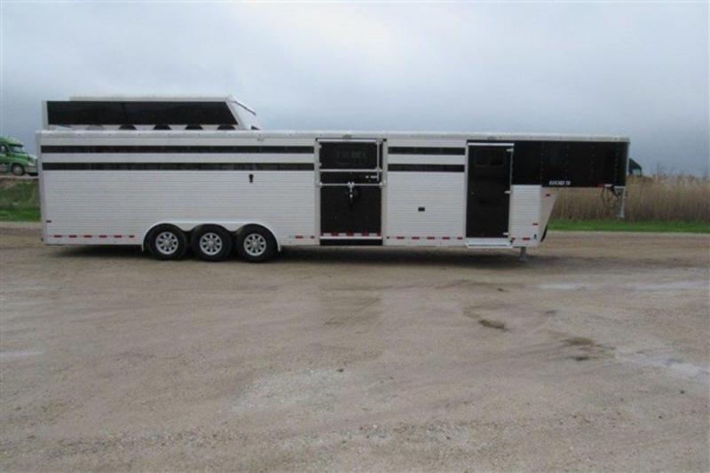 2019 Sundowner Rancher TR 7' X 8' X 33' w/5' Str Wall Dress GN 2019 Sundowner Rancher TR 7' X 8' X 33' w/5' Str Wall Dress GN
