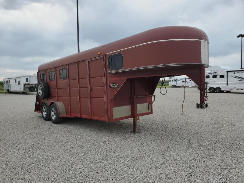 2007 Calico 3H Slant w/ 28" SW Front Dress TA GN Horse Trailer 2007 Calico 3H Slant w/ 28" SW Front Dress TA GN Horse Trailer