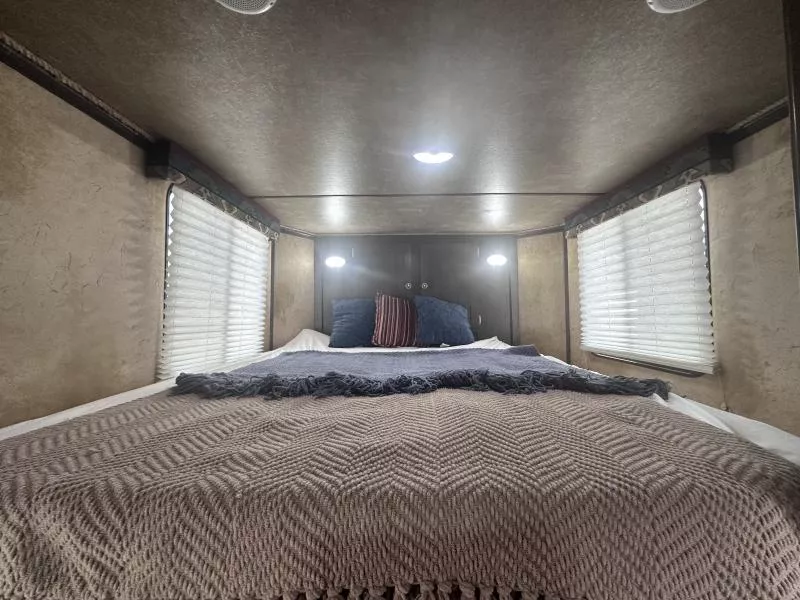 used Horse Trailers Harmar  for sale, in Litchfield, IL Thumbnail 7