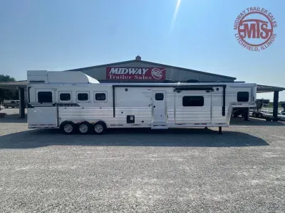 2027 Lakota BI8417CET2S Bighorn 4H w/ 17' LQ & Double Slide Trailer