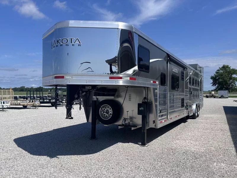 new Horse Trailers Lakota  for sale, in Litchfield, IL Thumbnail 5