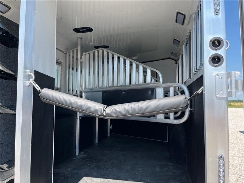 new Horse Trailers Merhow Trailers  for sale, in Litchfield, IL Thumbnail 7