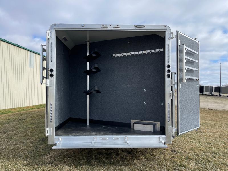 used Horse Trailers Merhow Trailers  for sale, in Ottawa, IL Thumbnail 23