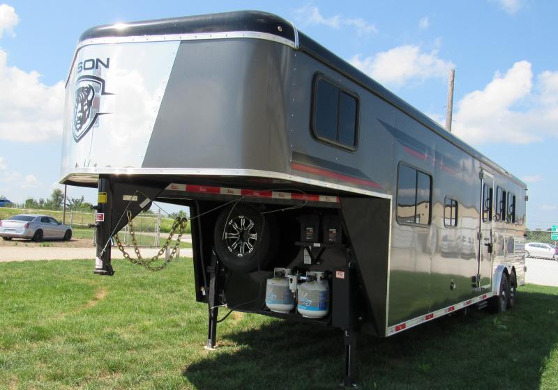 new Horse Trailers Bison Trailers  for sale, in Ottawa, IL Thumbnail 4