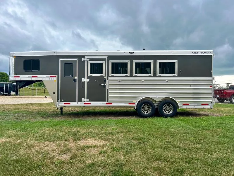 new Horse Trailers Merhow Trailers  for sale, in Ottawa, IL Thumbnail 8