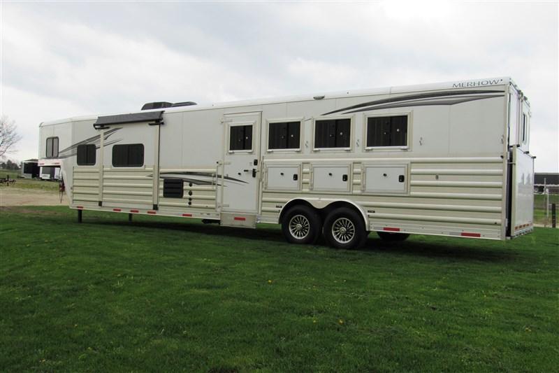 Merhow Horse trailers for sale - TrailersMarket.com