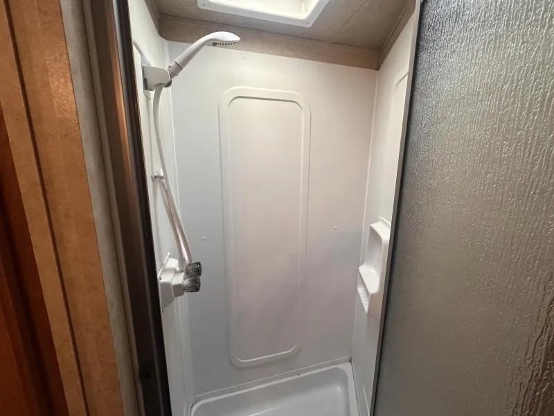 used Other Trailers Lakota  for sale, in Litchfield, IL Thumbnail 13