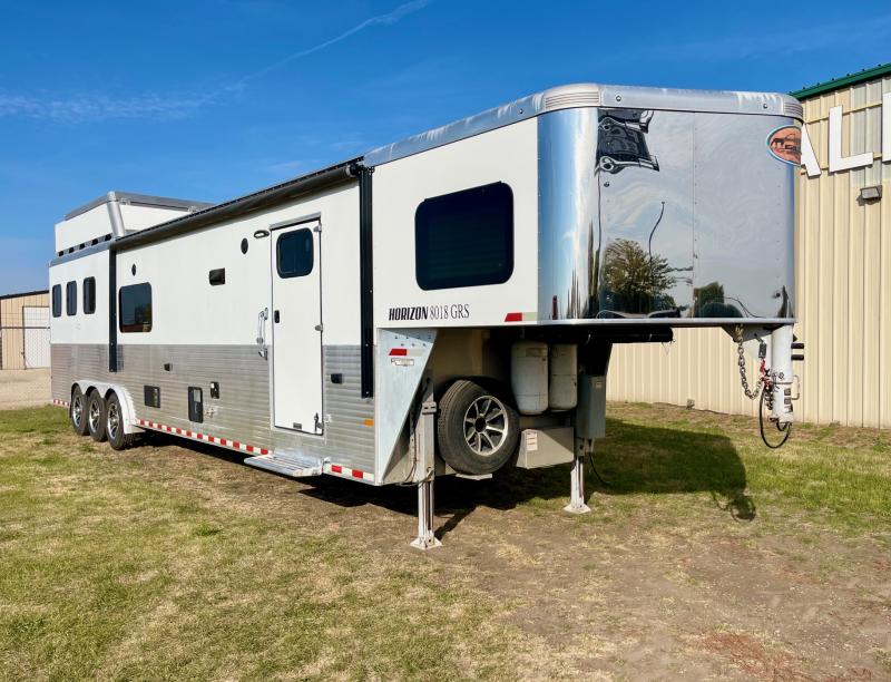 used Horse Trailers Sundowner Trailers  for sale, in Ottawa, IL Thumbnail 2