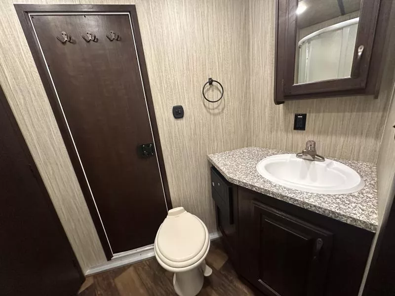 used Other Trailers Bison Trailers  for sale, in Litchfield, IL Thumbnail 11