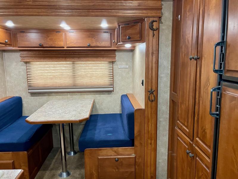 used Horse Trailers Sundowner Trailers  for sale, in Ottawa, IL Thumbnail 5
