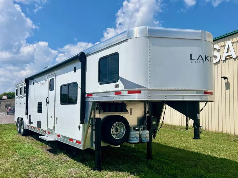 new Horse Trailers Lakota  for sale, in Ottawa, IL Thumbnail 2