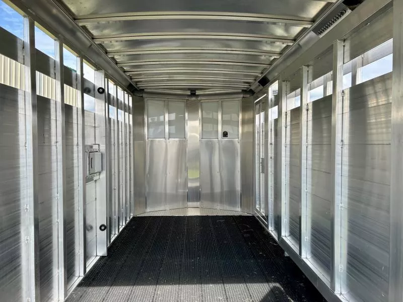 new Horse Trailers Bar-M Trailers  for sale, in Ottawa, IL Thumbnail 6
