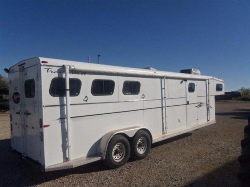 2001 Trails West Sierra 3H w/12' SW LQ GN 2001 Trails West Sierra 3H w/12' SW LQ GN