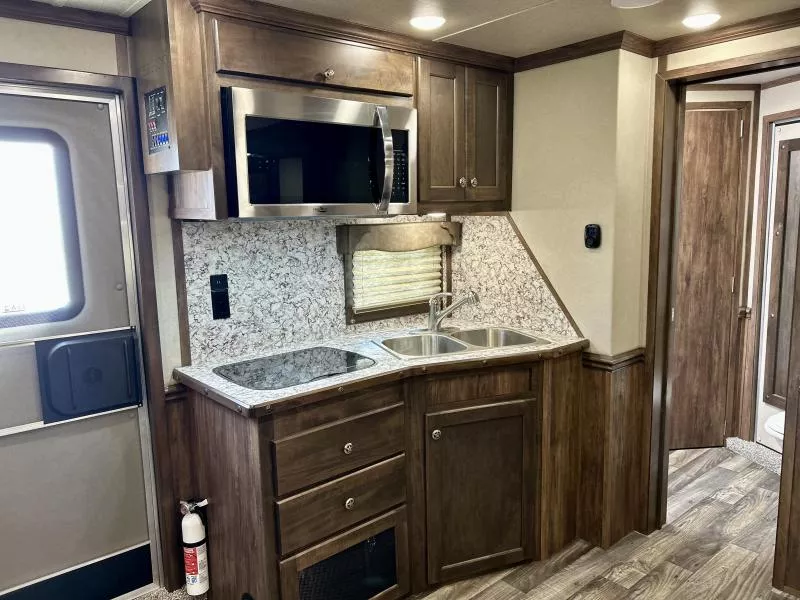 new Horse Trailers Merhow Trailers  for sale, in Ottawa, IL Thumbnail 8