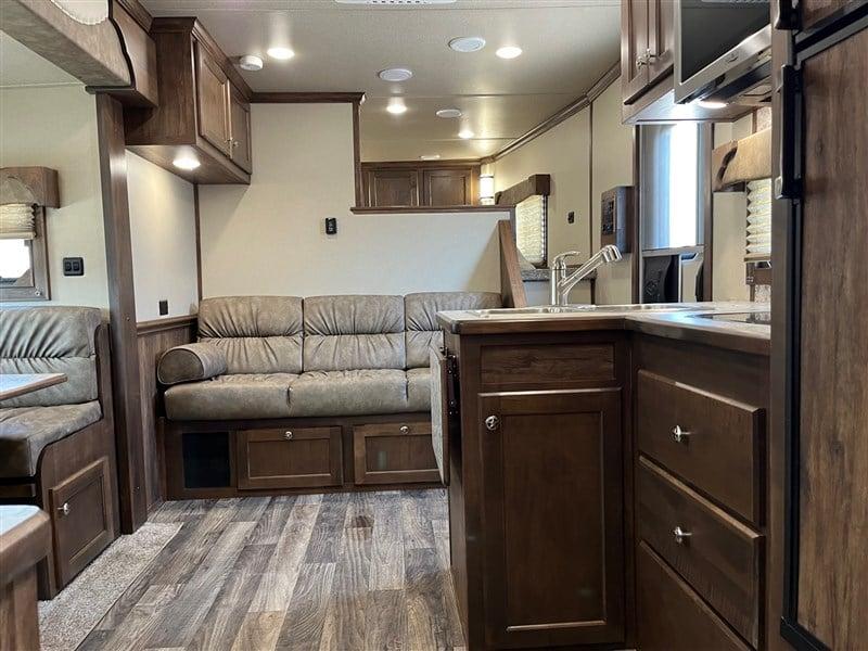 new Horse Trailers Merhow Trailers  for sale, in Litchfield, IL Thumbnail 11