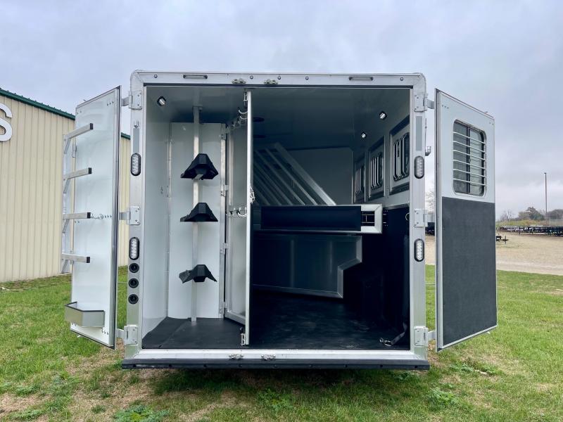 new Horse Trailers Lakota  for sale, in Ottawa, IL Thumbnail 17