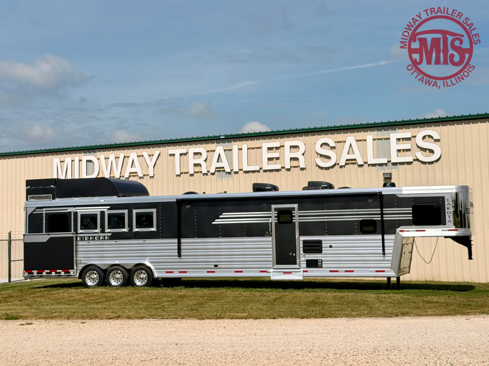 new Horse Trailers Lakota  for sale, in Ottawa, IL image-0