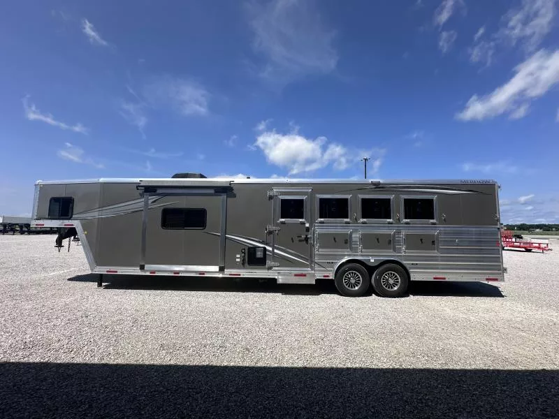 new Horse Trailers Merhow Trailers  for sale, in Litchfield, IL Thumbnail 6