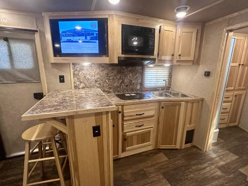 new Horse Trailers Lakota  for sale, in Litchfield, IL Thumbnail 10