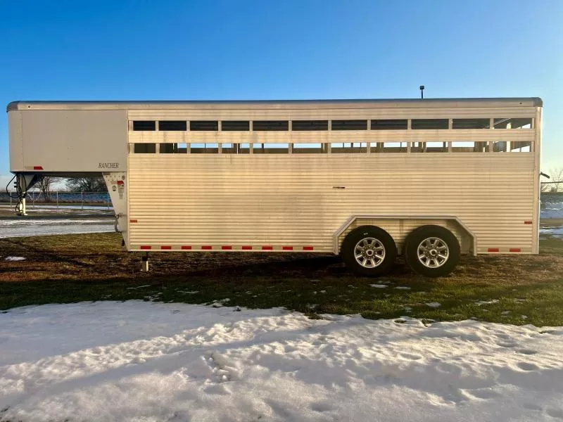 used Stock / Stock Combo Trailers Sundowner Trailers  for sale, in Ottawa, IL Thumbnail 5
