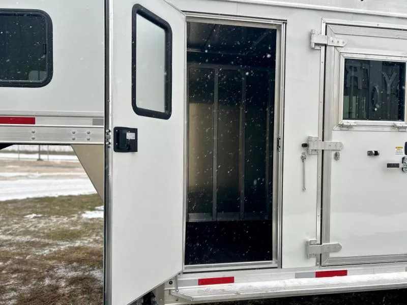 new Horse Trailers Merhow Trailers  for sale, in Ottawa, IL Thumbnail 5