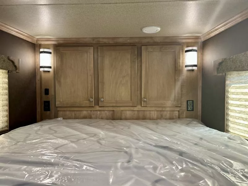 new Horse Trailers Merhow Trailers  for sale, in Ottawa, IL Thumbnail 14