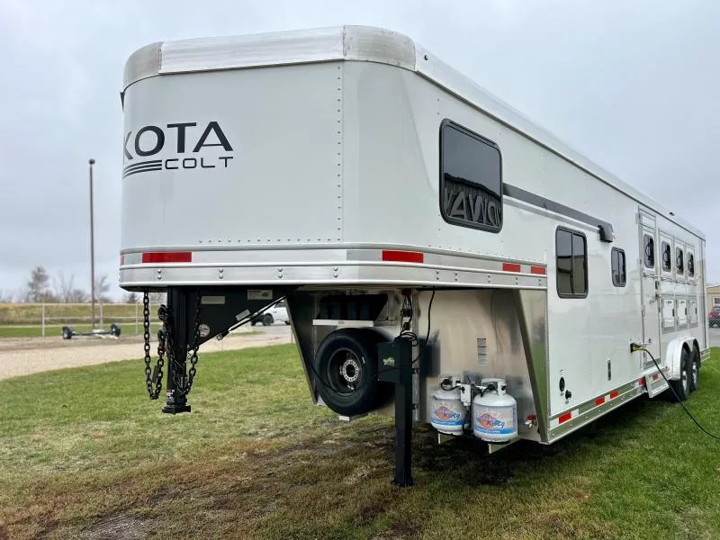 new Horse Trailers Lakota  for sale, in Ottawa, IL Thumbnail 4