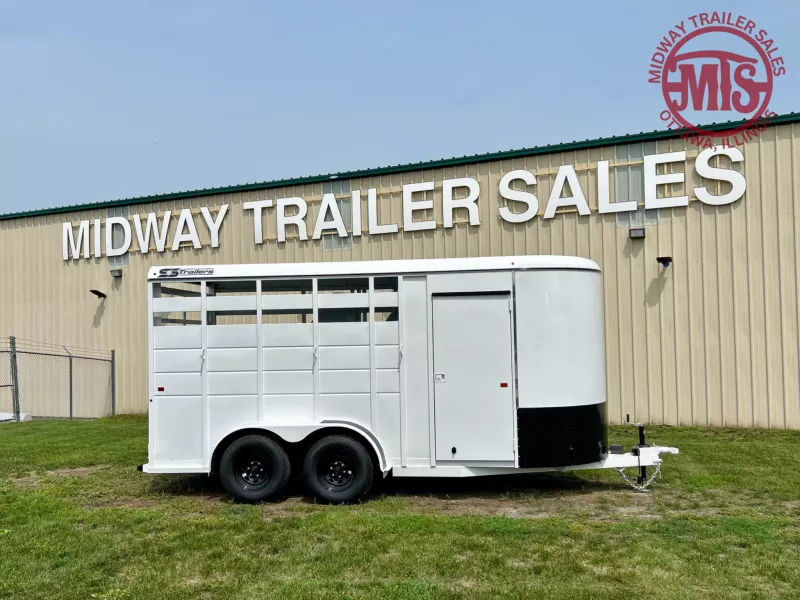 2026  S&S 3 Horse Slant Load 6’x7’x17' Bumper Pull Horse Trailer