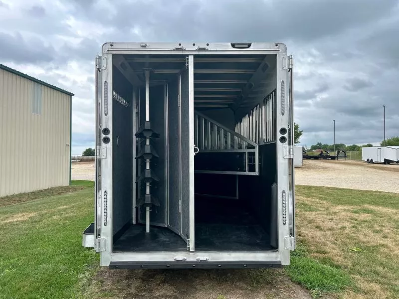 new Horse Trailers Merhow Trailers  for sale, in Ottawa, IL Thumbnail 9