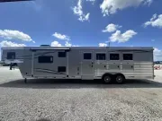 new Horse Trailers Merhow Trailers  for sale, in Litchfield, IL Thumbnail 5