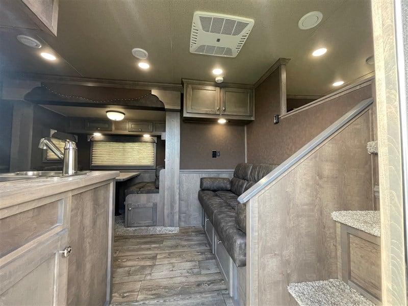 new Horse Trailers Merhow Trailers  for sale, in Ottawa, IL Thumbnail 7