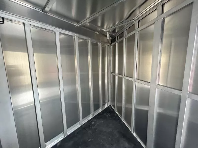 new Horse Trailers Merhow Trailers  for sale, in Ottawa, IL Thumbnail 7