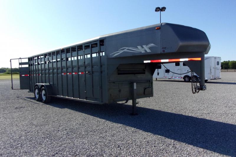 2006 Hillsboro Industries 24' Stock Trailer Horse Trailer 2006 Hillsboro Industries 24' Stock Trailer Horse Trailer