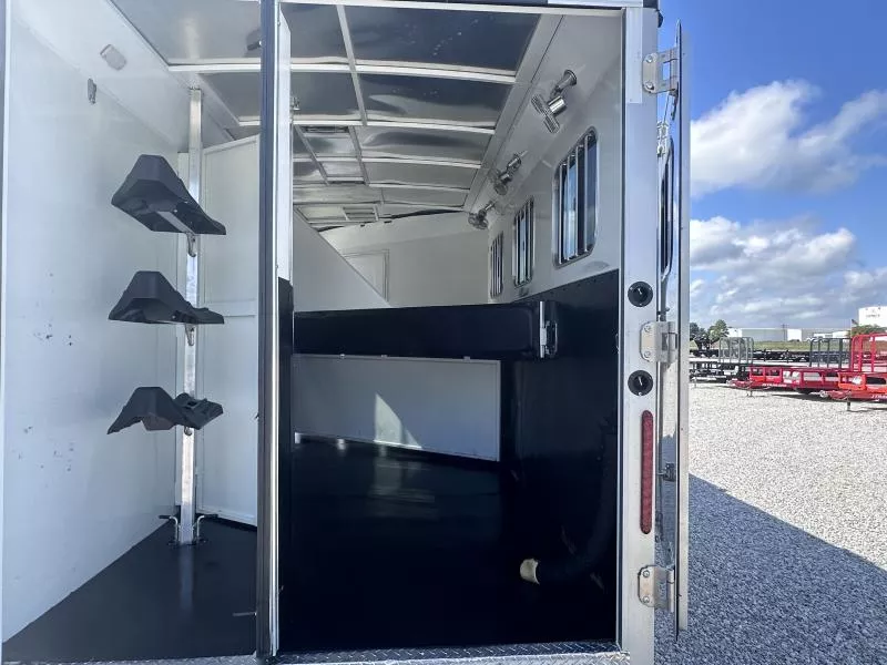 used Horse Trailers Bison Trailers  for sale, in Litchfield, IL Thumbnail 15