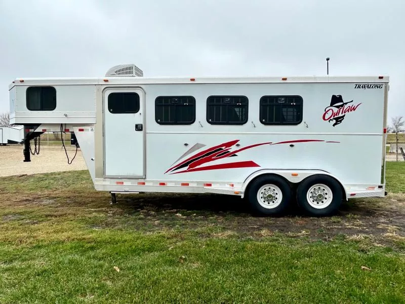 used Horse Trailers Travalong  for sale, in Ottawa, IL Thumbnail 9