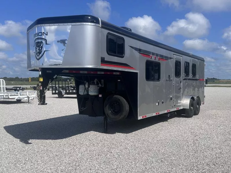 used Horse Trailers Bison Trailers  for sale, in Litchfield, IL Thumbnail 4