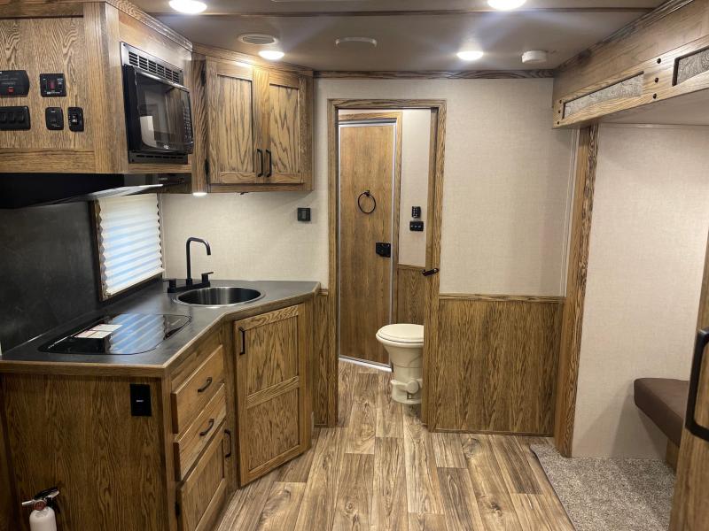 new Horse Trailers Lakota  for sale, in Ottawa, IL Thumbnail 9