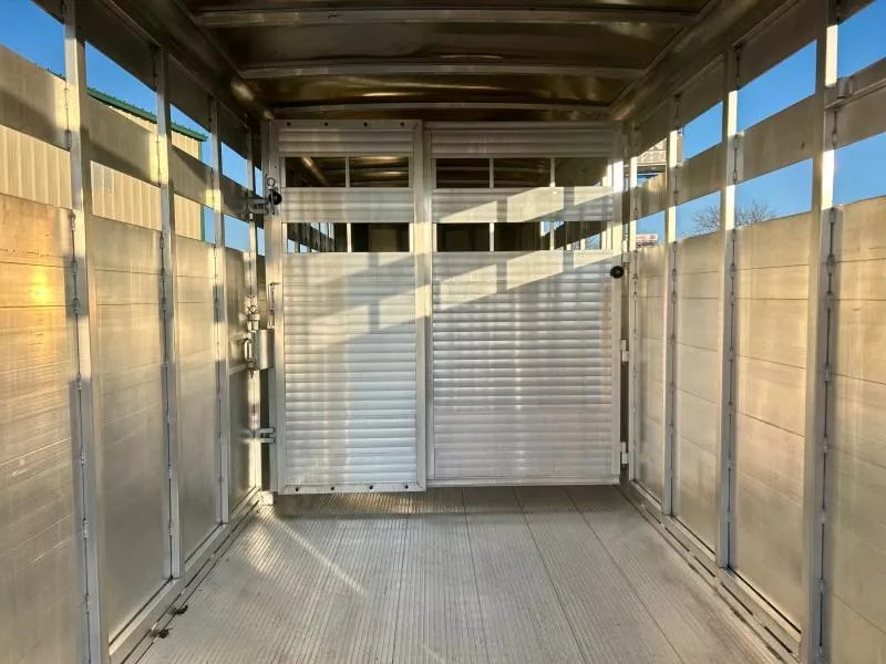 used Stock / Stock Combo Trailers Sundowner Trailers  for sale, in Ottawa, IL Thumbnail 7