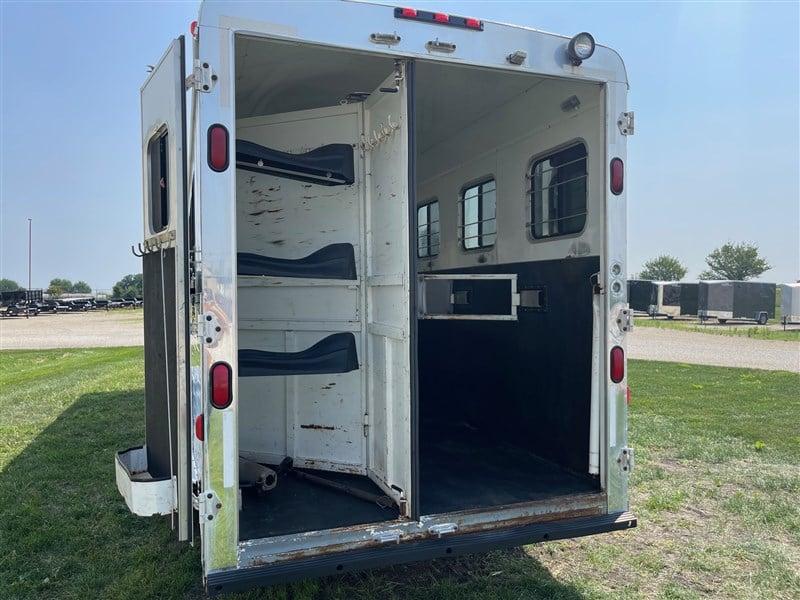 used Horse Trailers Bison Trailers  for sale, in Ottawa, IL Thumbnail 16