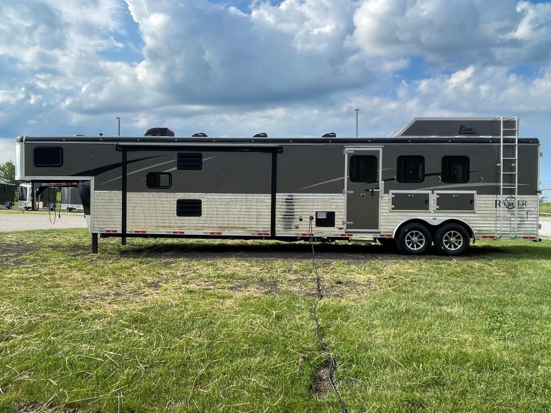 used Horse Trailers Bison Trailers  for sale, in Ottawa, IL Thumbnail 7