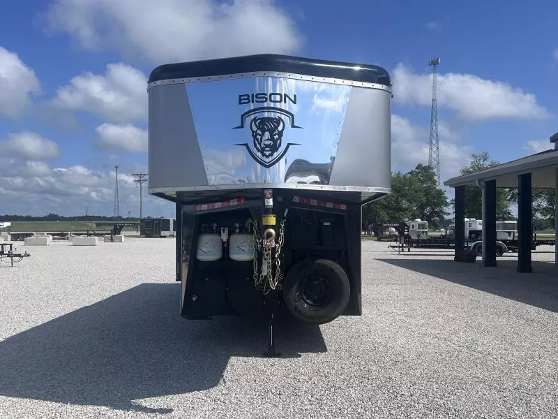 used Horse Trailers Bison Trailers  for sale, in Litchfield, IL Thumbnail 3