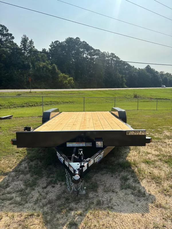2026 Top Hat Trailers 83x18 7000#GVWR Bumper Utility Trailer HIuOxM14ymr5