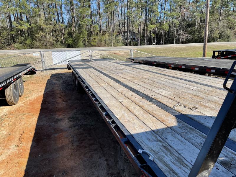 2020 32' Float Ride Gooseneck Mega Ramps TA 24000 Gooseneck Bodies