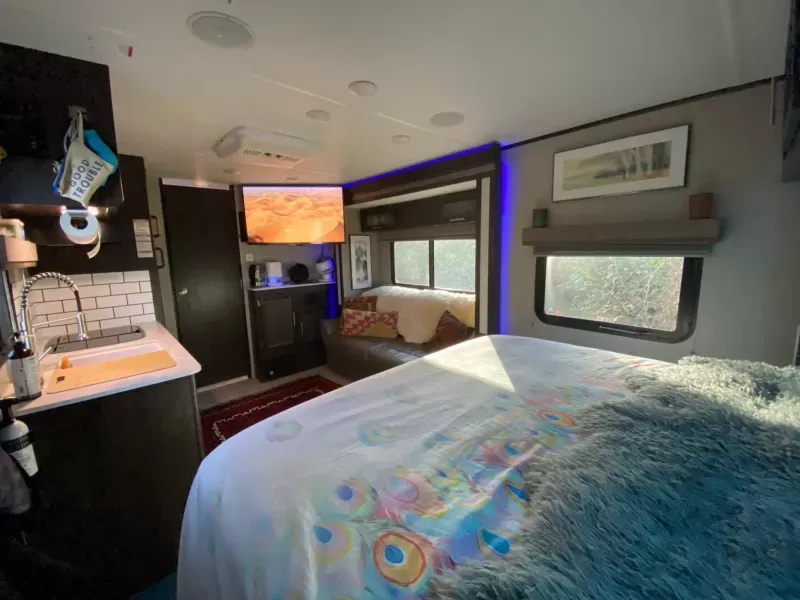 used Travel Trailers Dutchmen RV Kodiak Cub for sale, in Kernville, CA Thumbnail 8